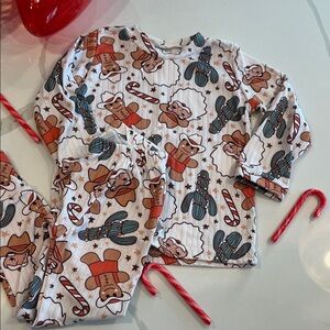 Bizzy Bean Holiday Pajamas!